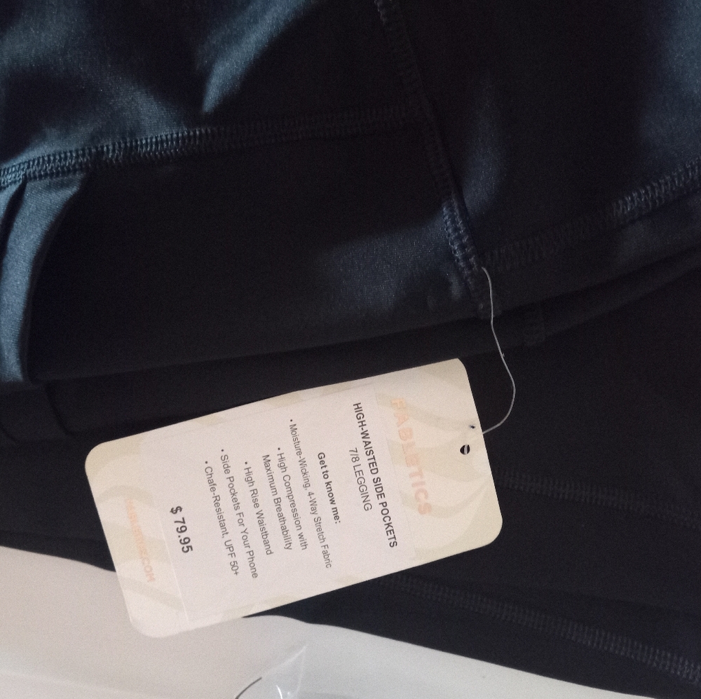 PowerHold® High-Waisted LeggingThe high-waisted legging - Picture 7 of 9